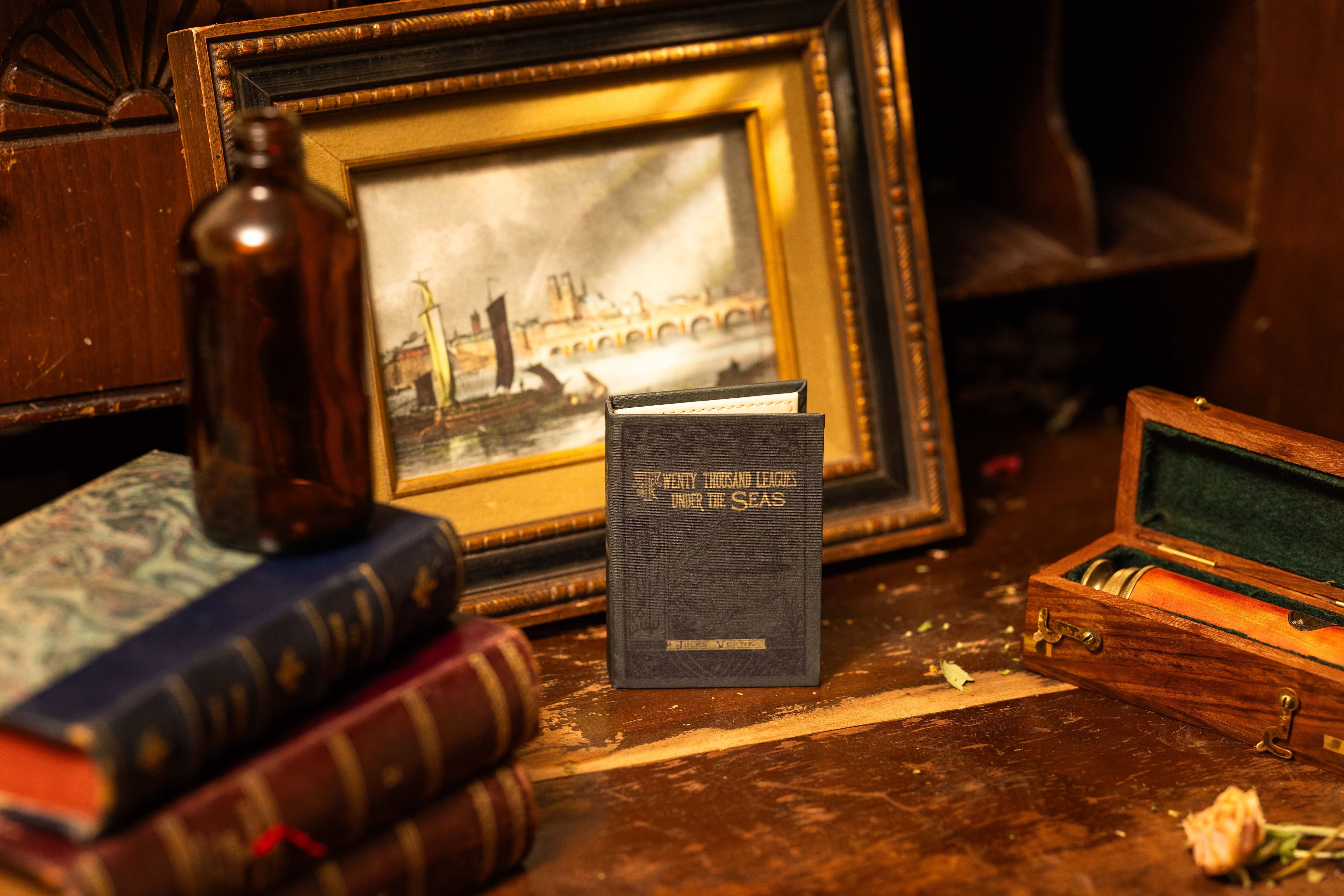 Image of Twenty Thousand Leagues Under the Seas by Jules Verne 1870  Book Wallet - Novelbookstore.co