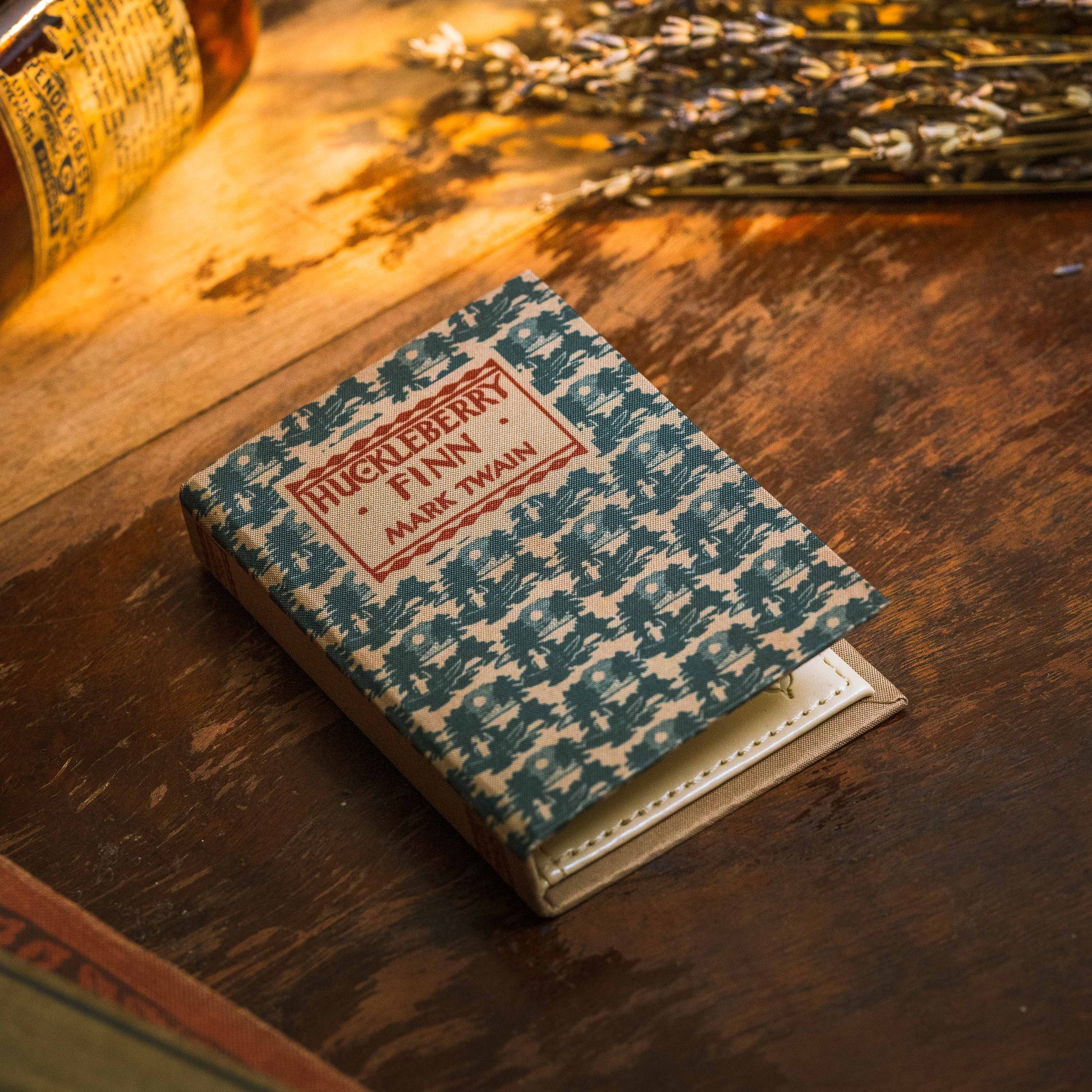 Huckleberry Finn by Mark Twain 1884 Book Wallet - Novelbookstore.co