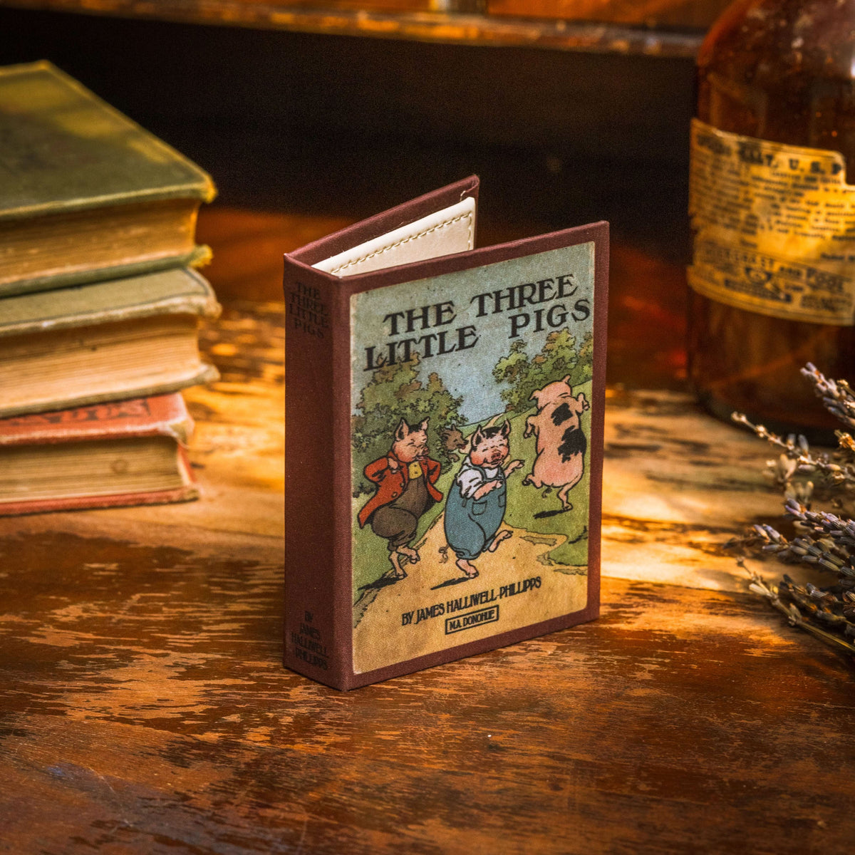 The Three Little Pigs by James Halliwell-Phillipps 1886 Book Wallet - Novelbookstore.co
