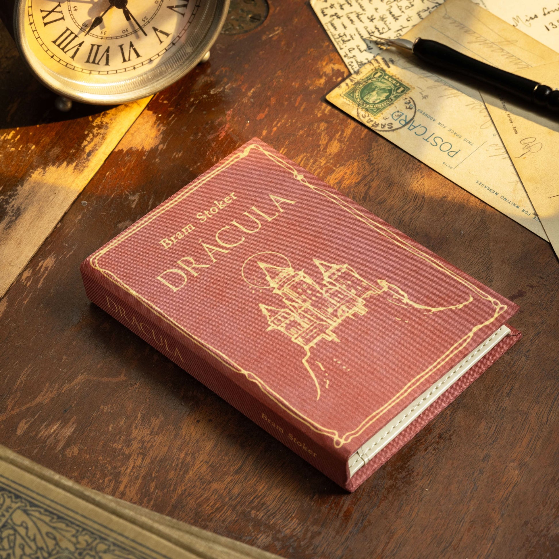 'Dracula' by Bram Stoker 1897 Passport/Notebook Wallet - Novelbookstore.co