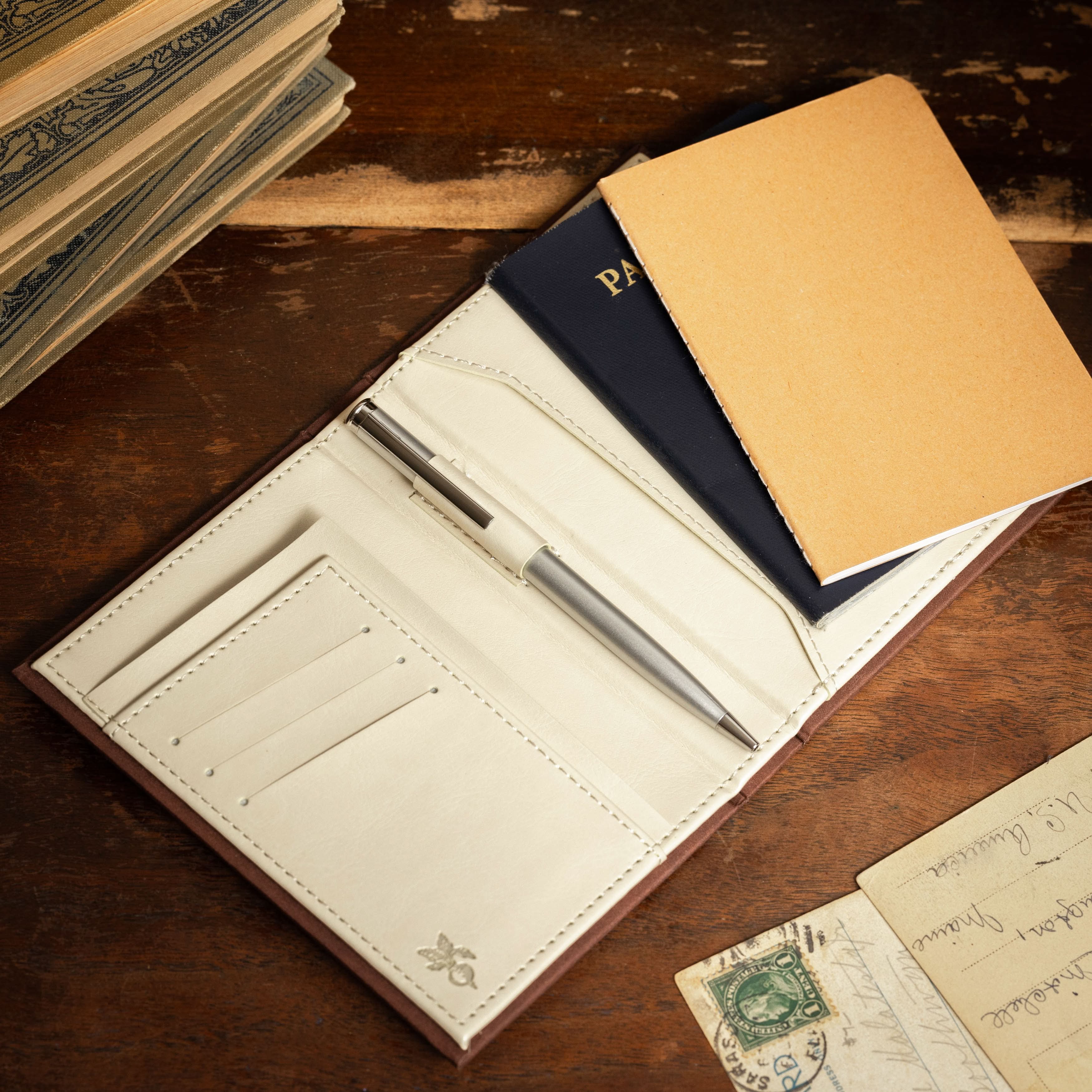 Image of 'Dracula' by Bram Stoker 1897 Passport/Notebook Wallet - Novelbookstore.co