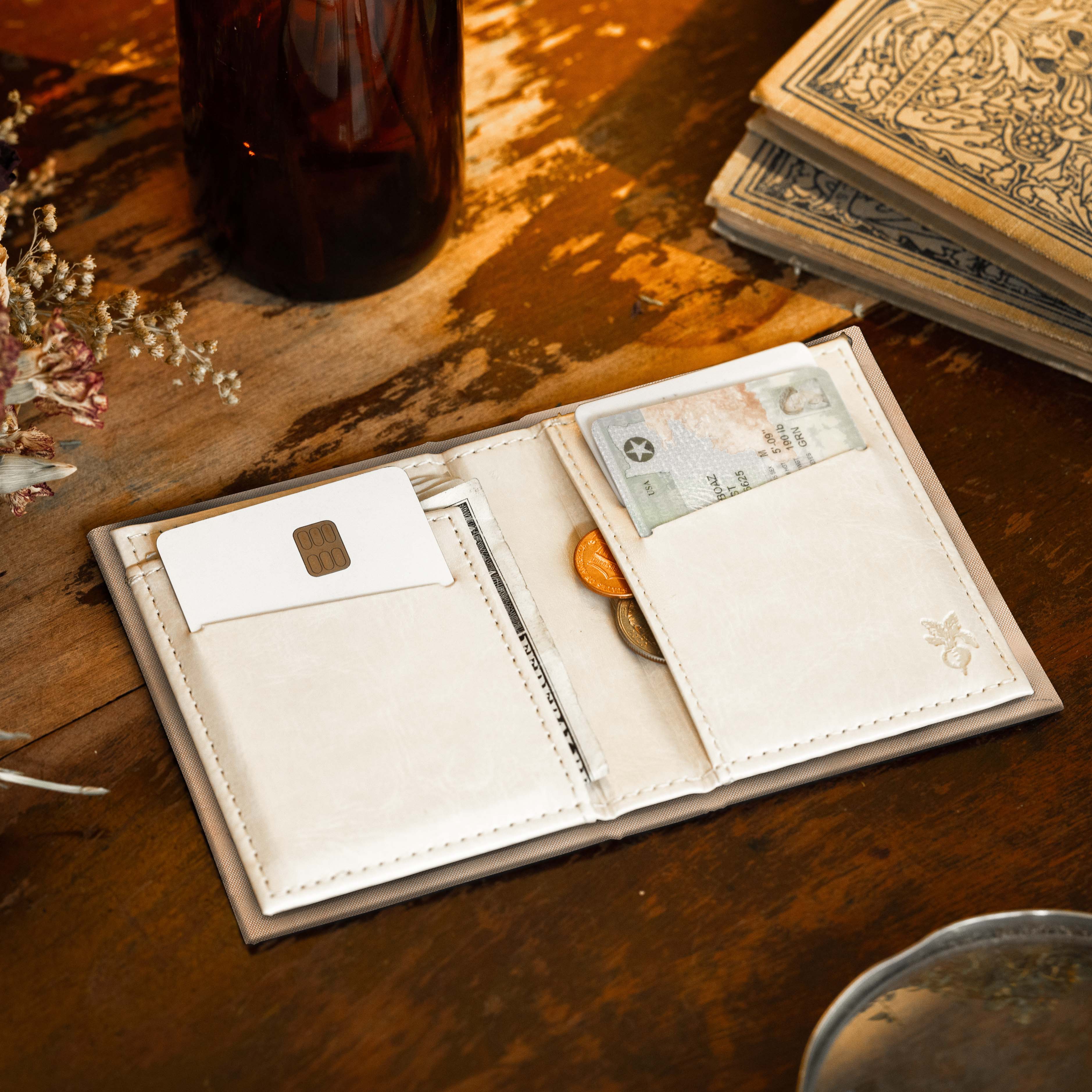 Image of Huckleberry Finn by Mark Twain 1884 Book Wallet - Novelbookstore.co