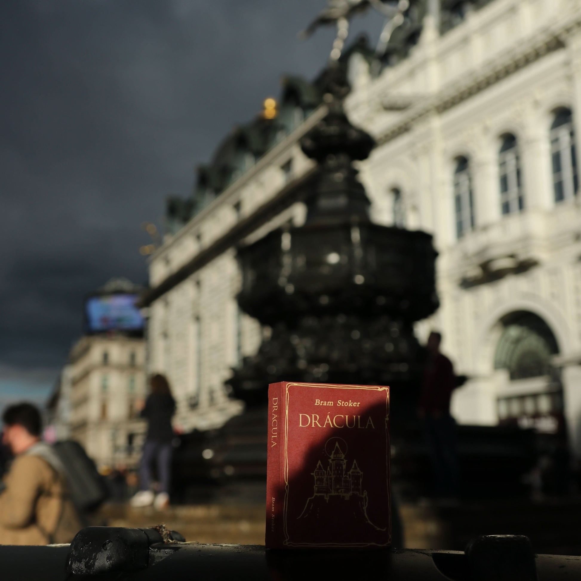 'Dracula' by Bram Stoker 1897 Passport/Notebook Wallet - Novelbookstore.co