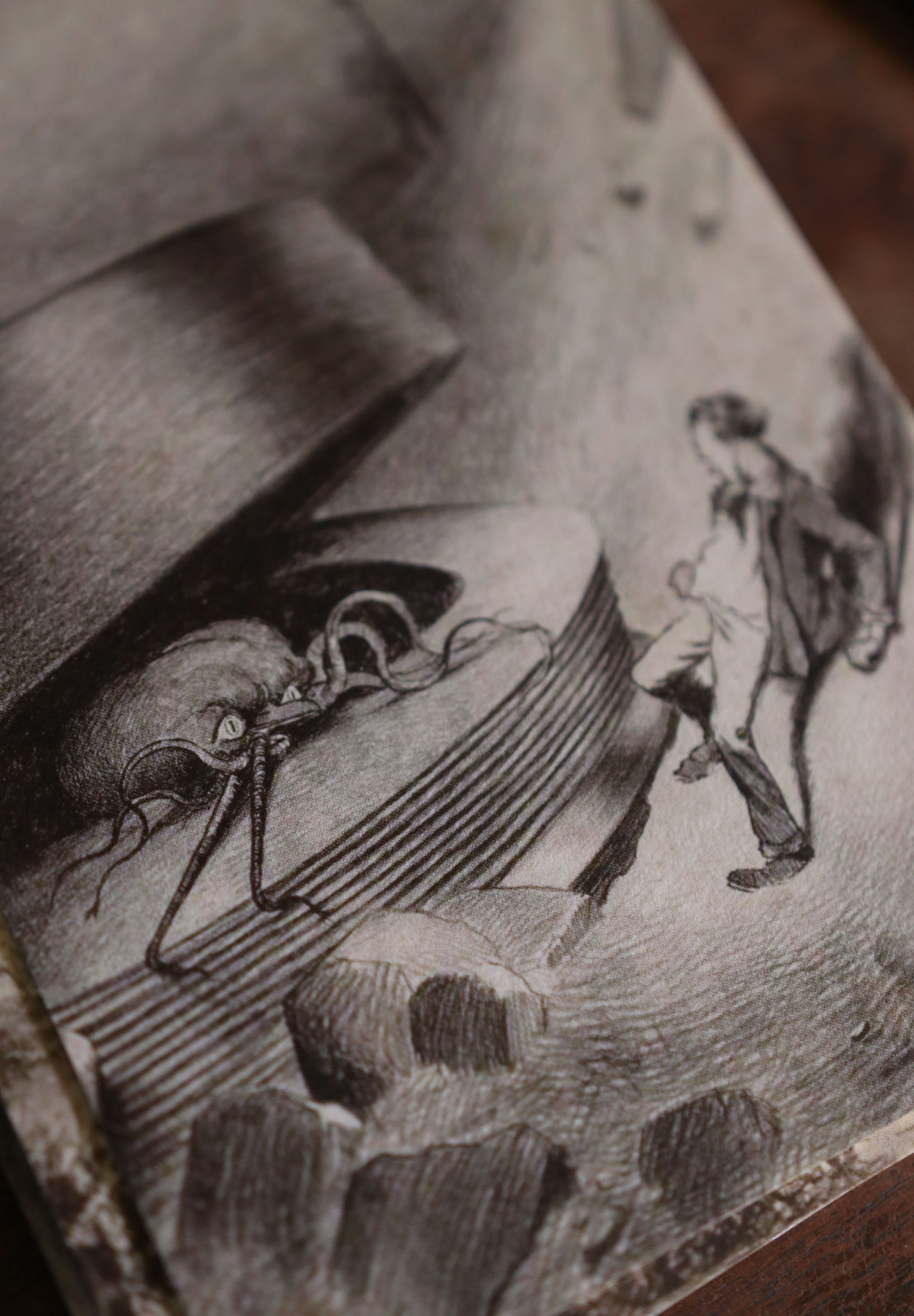 Image of The War of the Worlds Collection - Notecard / Stationery / Art - 10 Count. - Novelbookstore.co