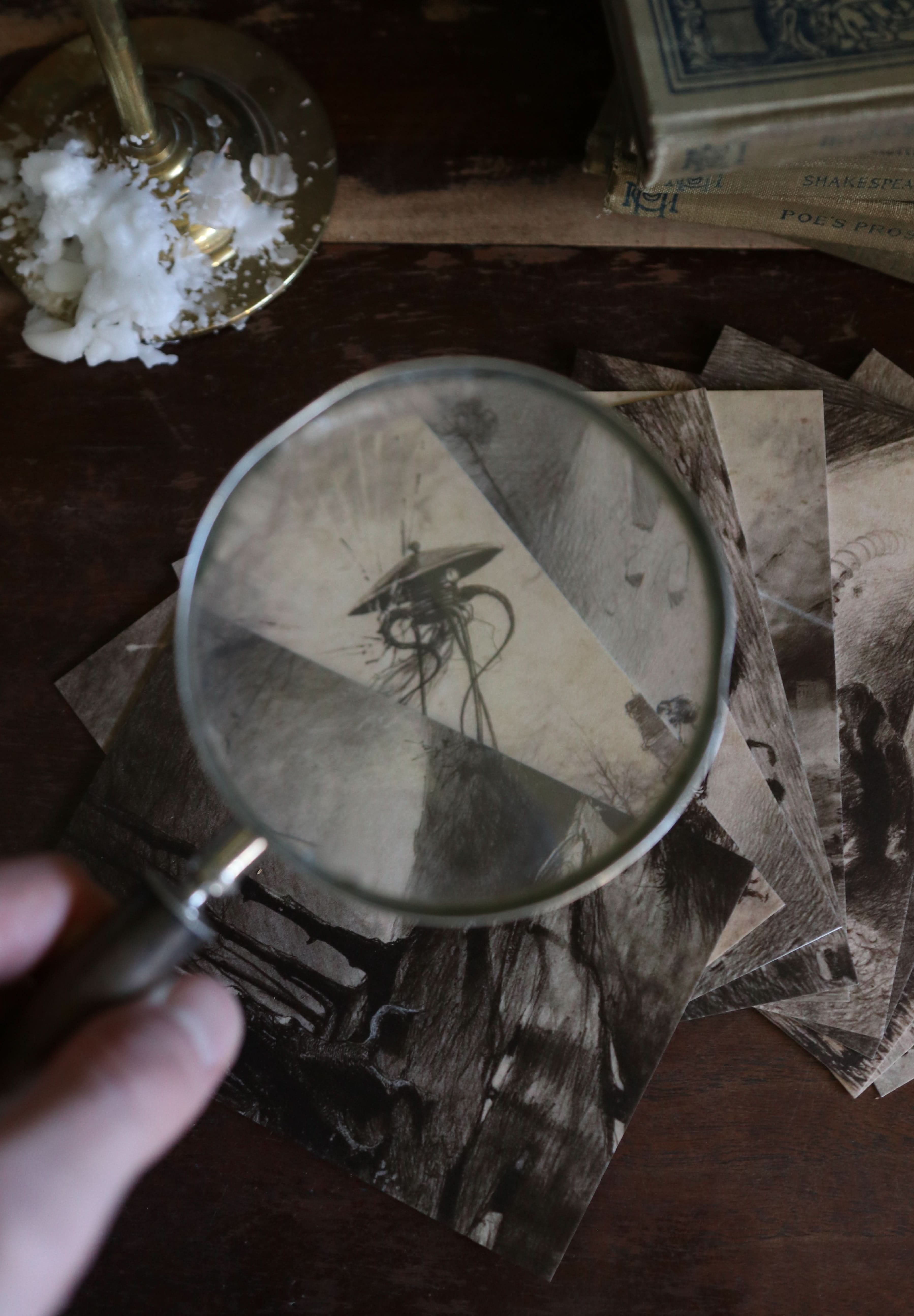 Image of The War of the Worlds Collection - Notecard / Stationery / Art - 10 Count. - Novelbookstore.co