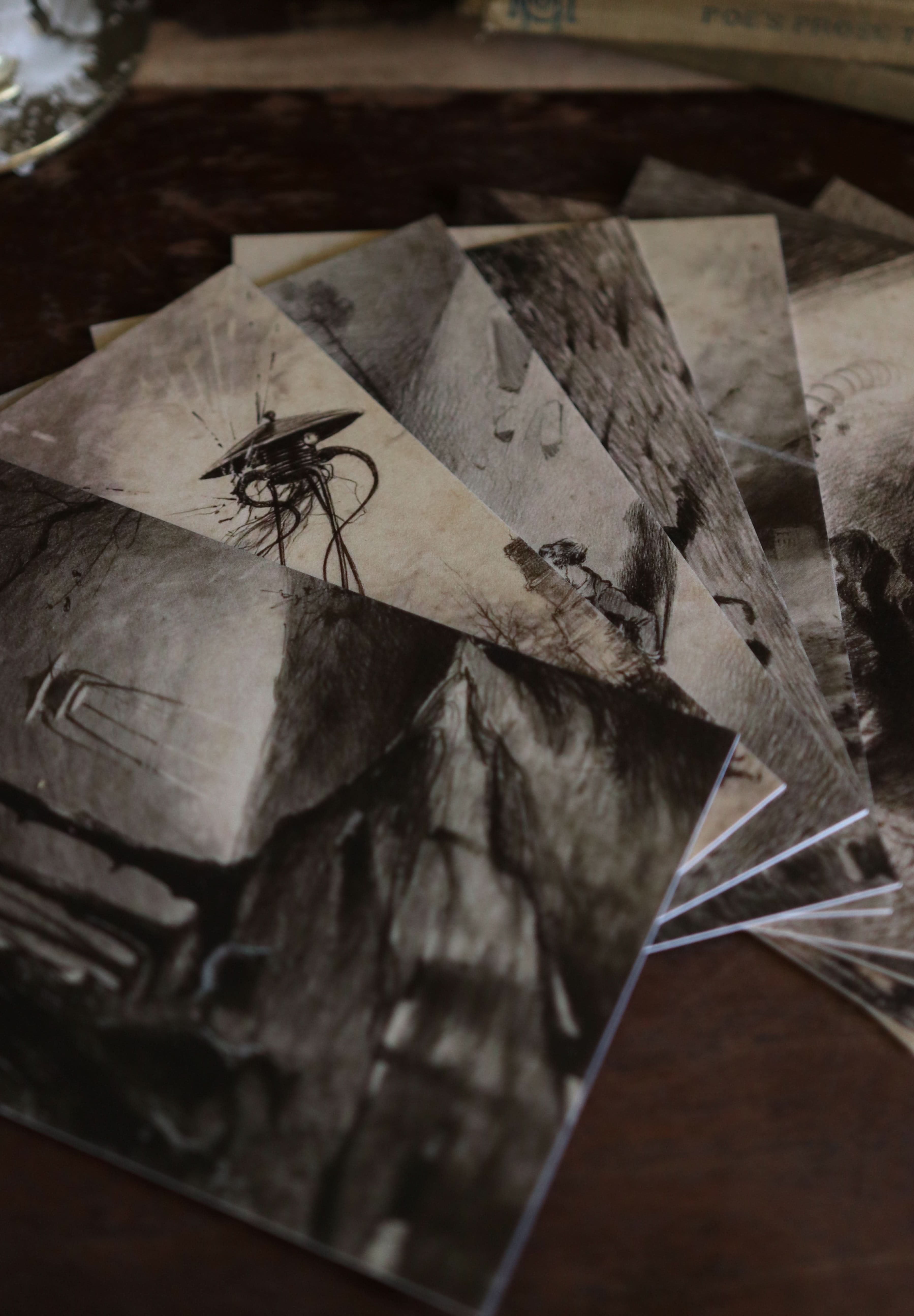 Image of The War of the Worlds Collection - Notecard / Stationery / Art - 10 Count. - Novelbookstore.co