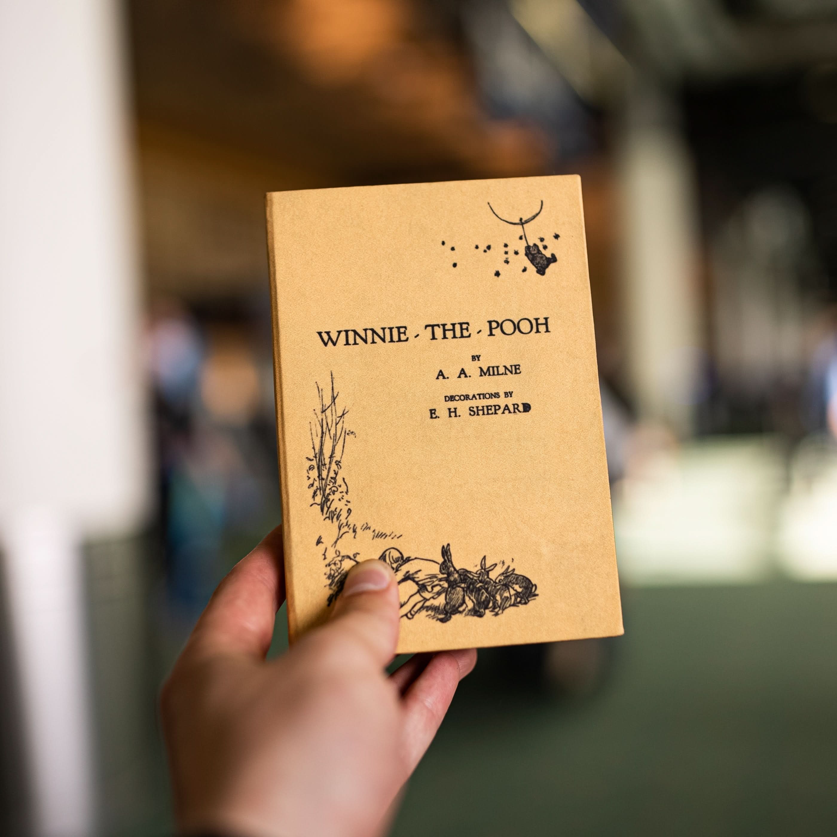 Image of 'Winnie-the-Pooh' by A. A. Milne & E. H. Shepard 1926 Passport/Notebook Wallet - Novelbookstore.co